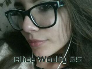 Alice_Woolfy_05