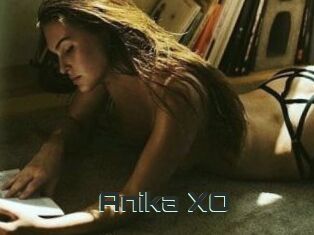 Anika_XO