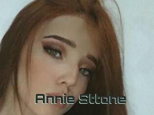 Annie_Sttone