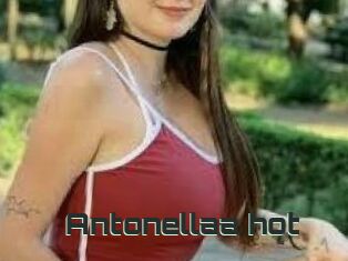 Antonellaa_hot