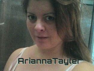 Arianna_Tayler