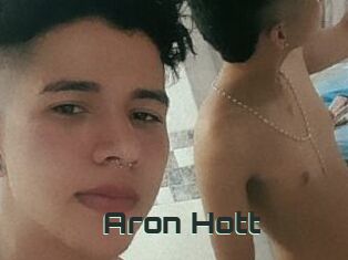 Aron_Hott