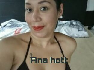 Ana_hott