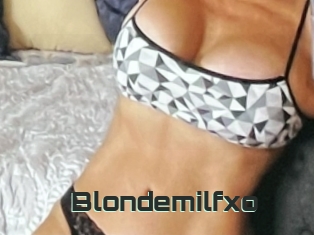 Blondemilfxo