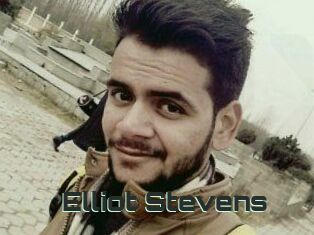 Elliot_Stevens