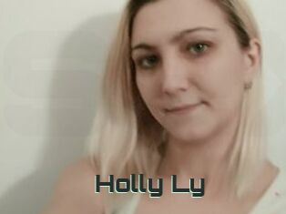 Holly_Ly