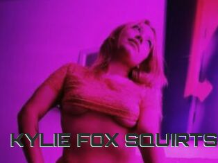 KYLIE_FOX_SQUIRTS