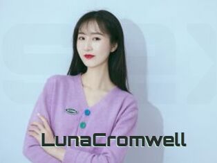 LunaCromwell