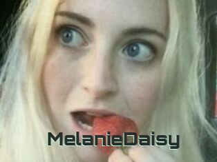 Melanie_Daisy