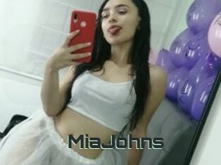 MiaJohns