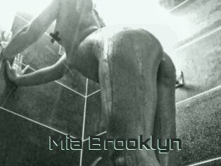 Mia_Brooklyn