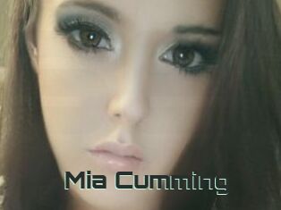 Mia_Cumming