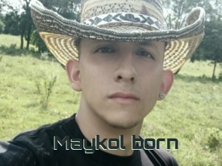 Maykol_born