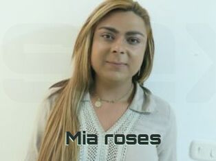 Mia_roses