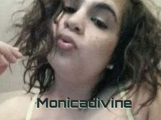 Monica_divine