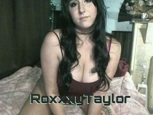 RoxxxyTaylor