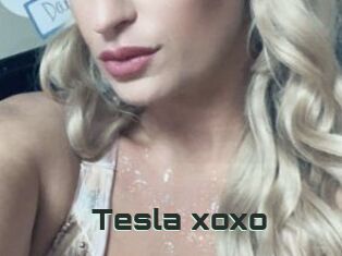 Tesla_xoxo