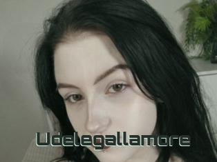 Udelegallamore