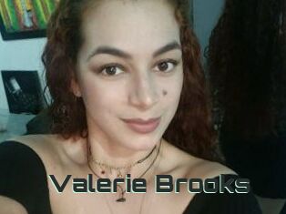 Valerie_Brooks